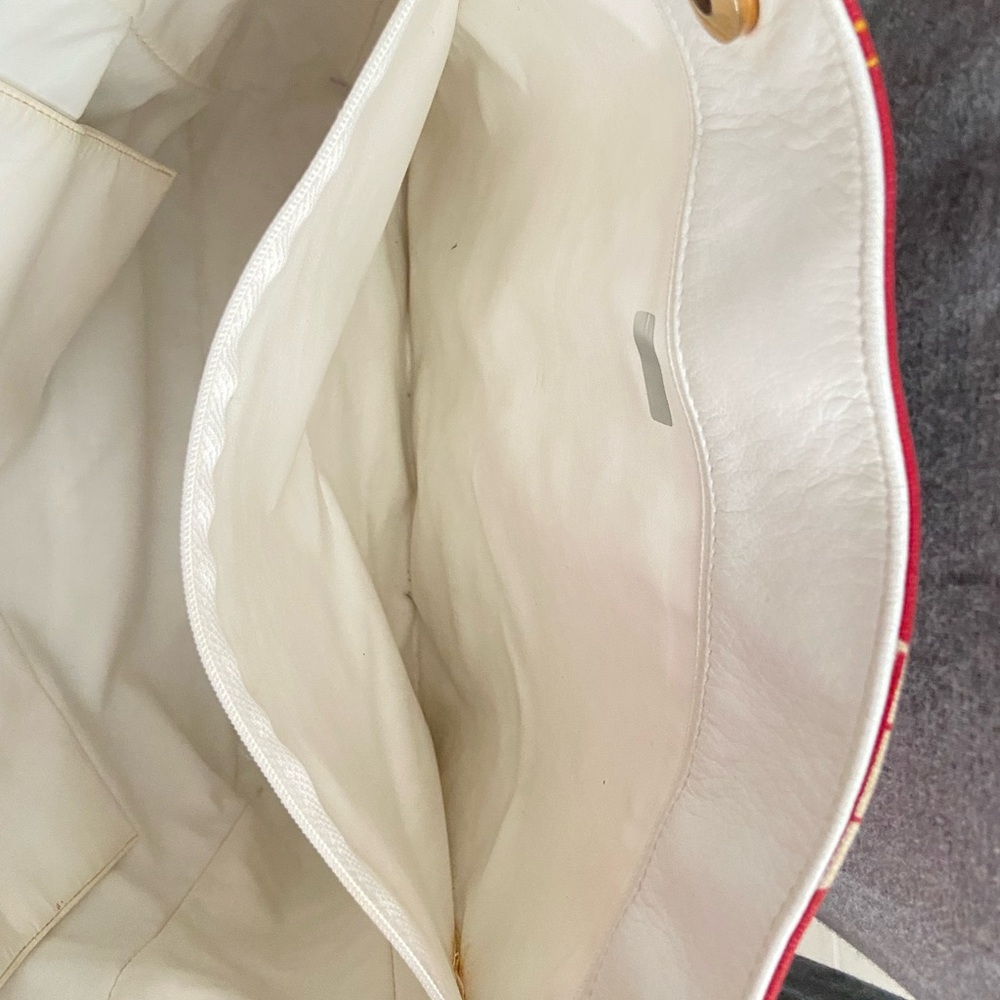 CHANEL Canvas Supermodel print tote - Picture 9 of 10